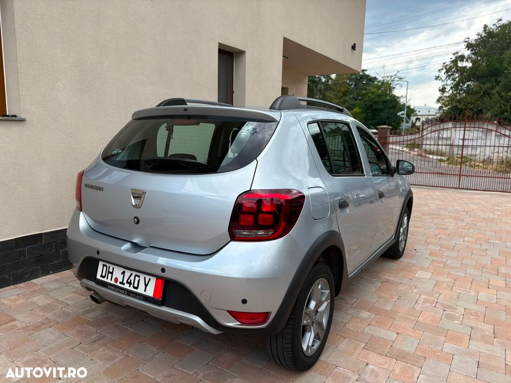 Dacia Sandero Stepway 0.9 TCe SL Techroad - 4