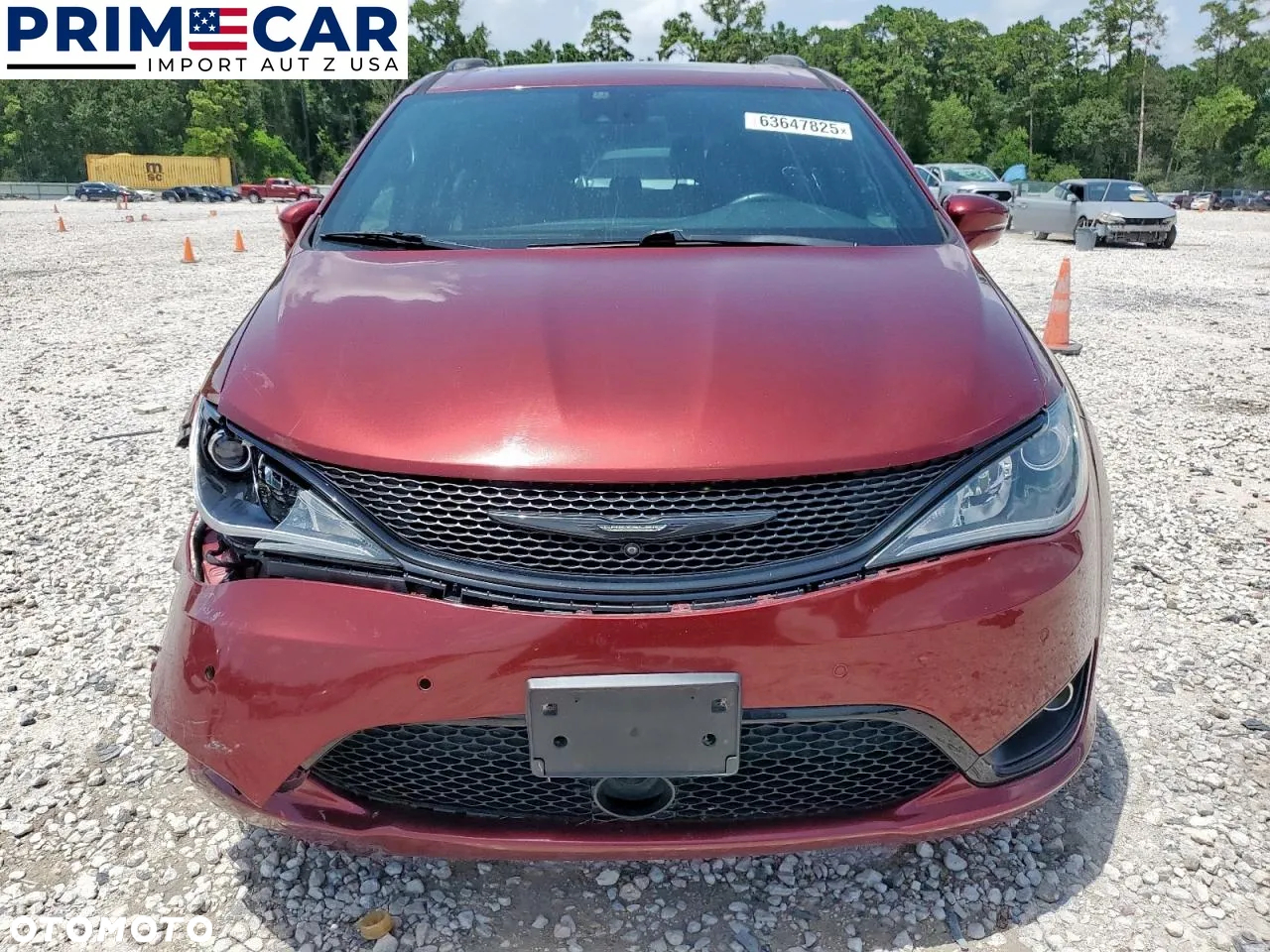 Chrysler Pacifica - 5