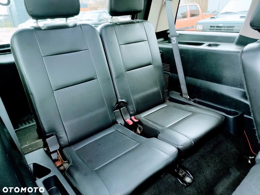 Mercury Mountaineer - 13