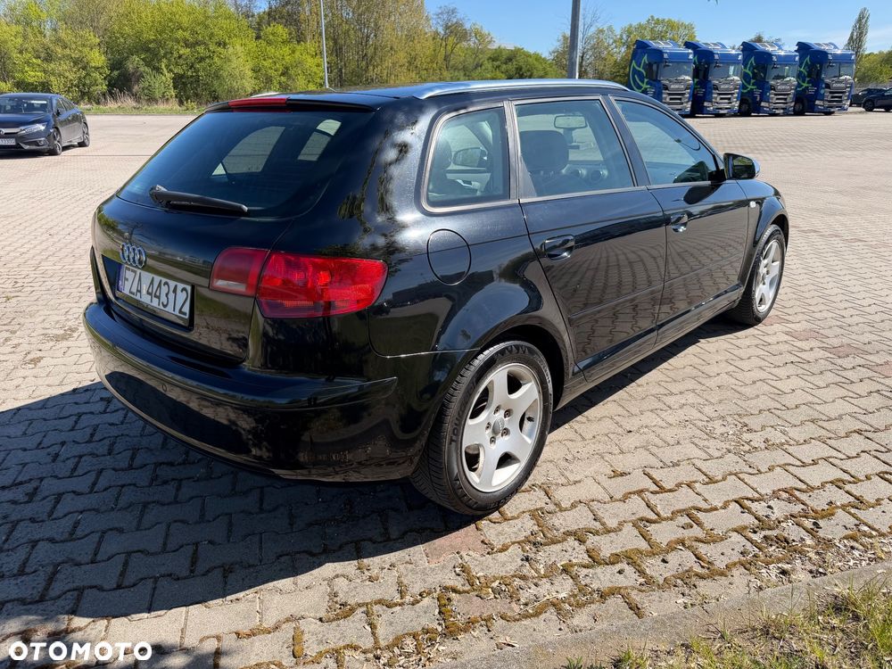 Audi A3 Sportback - 6