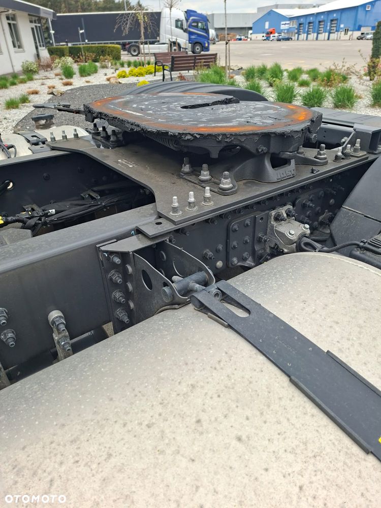 Volvo FH 460 Glob XL ADR - 17