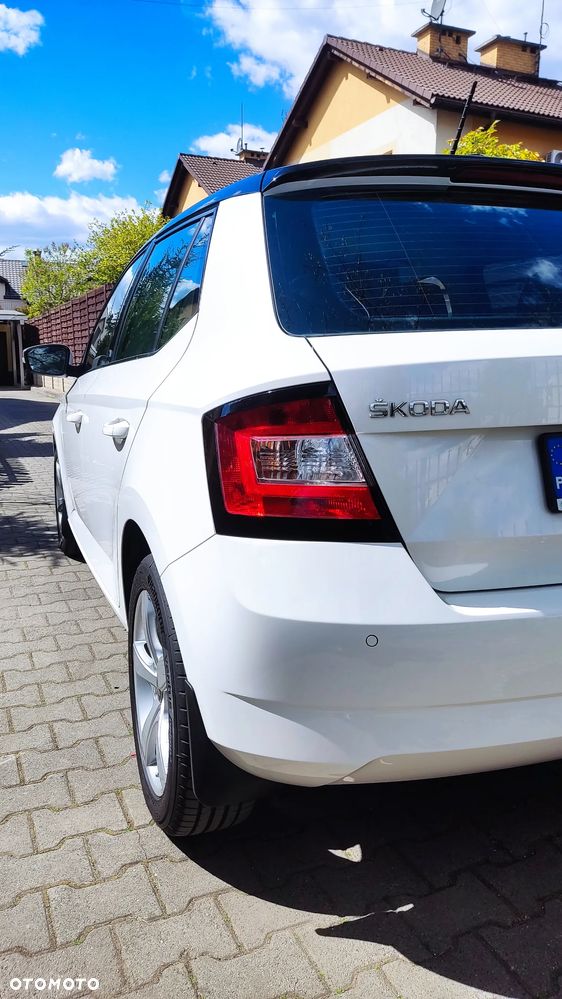 Skoda Fabia 1.0 TSI Monte Carlo - 11