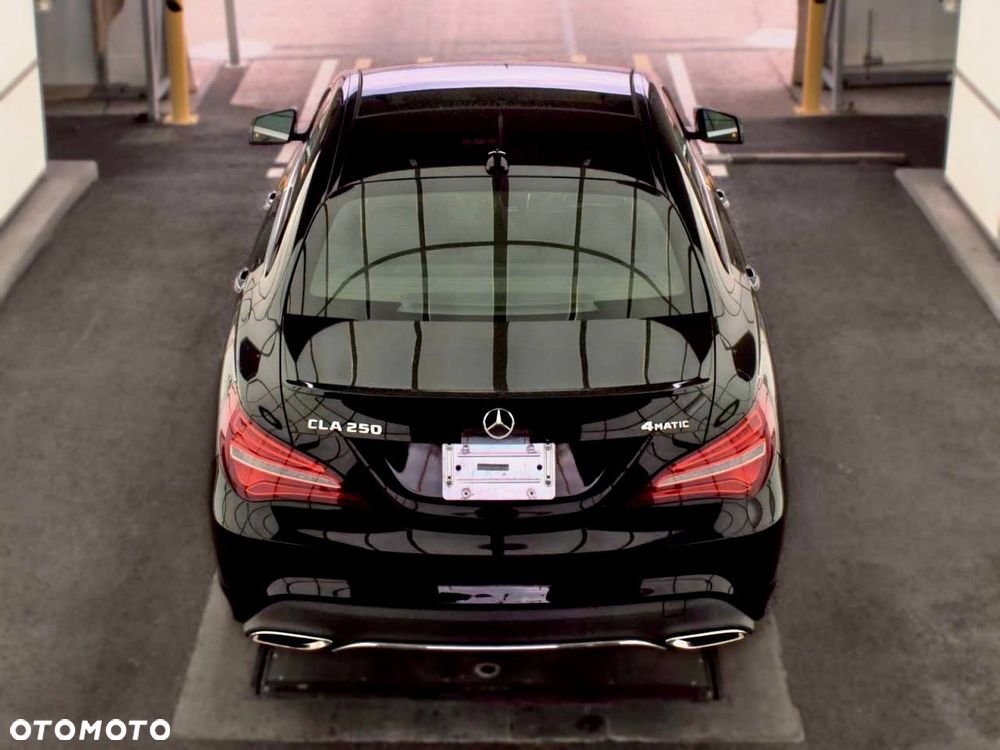 Mercedes-Benz CLA 250 4-Matic AMG Line - 7