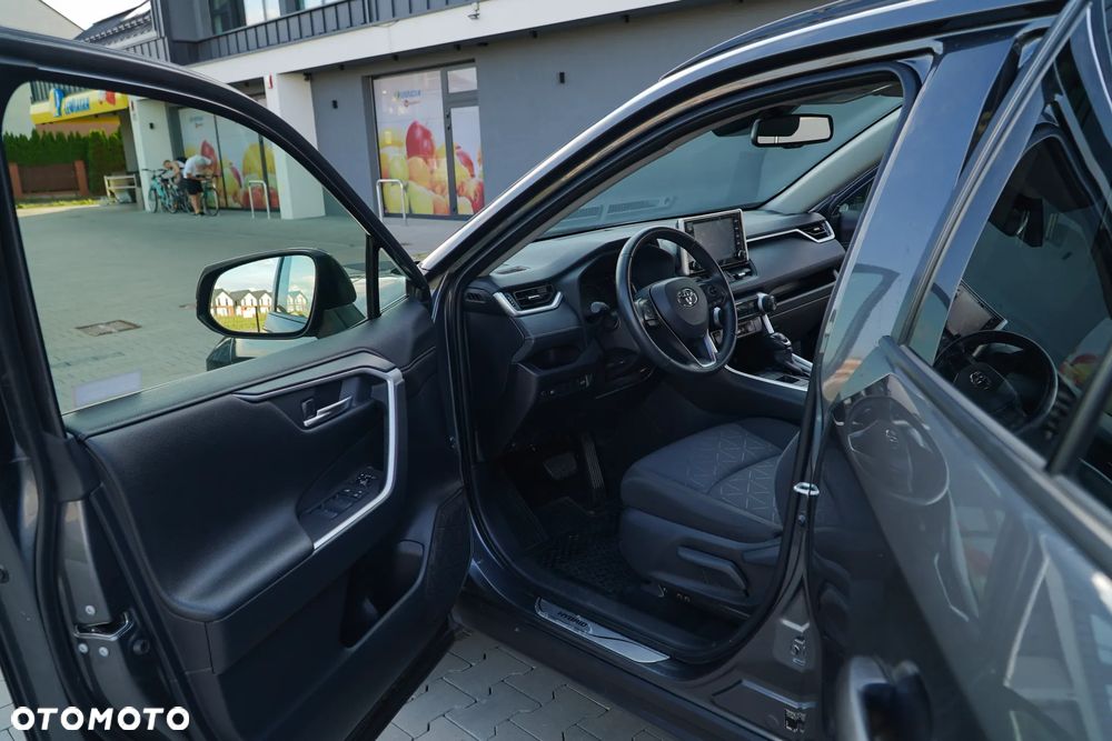 Toyota RAV4 2.5 Hybrid Comfort 4x2 - 18