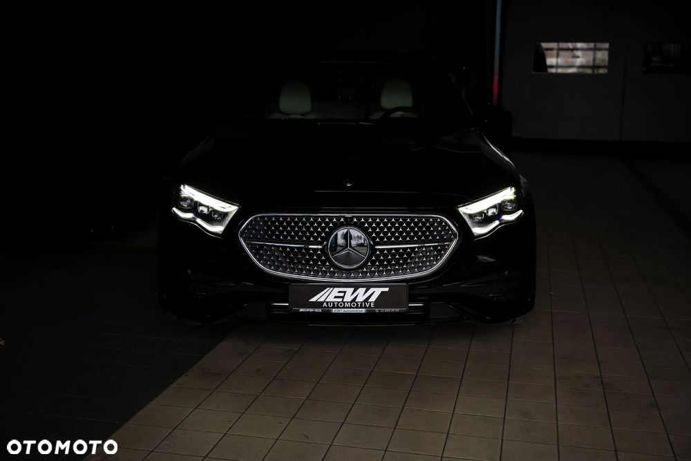 Mercedes-Benz Klasa E 220 d mHEV 4-Matic AMG 9G-Tronic - 10