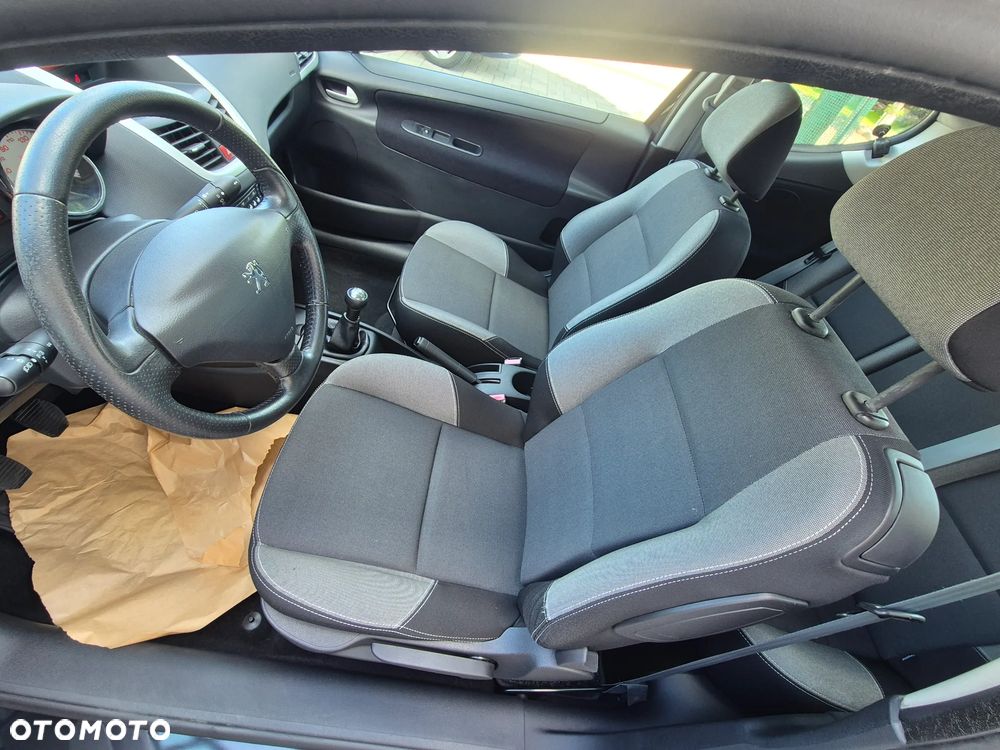 Peugeot 207 75 Urban Style - 18