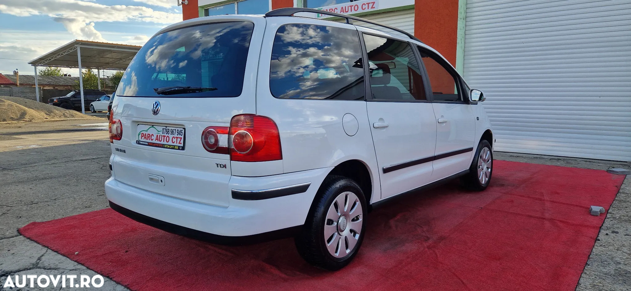 Volkswagen Sharan 1.9 TDI - 3