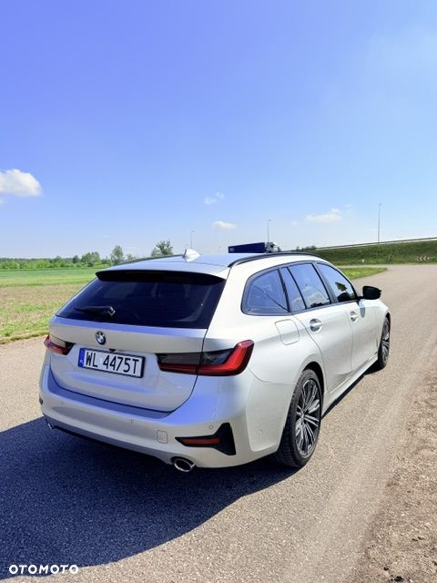 BMW Seria 3 320d xDrive - 5