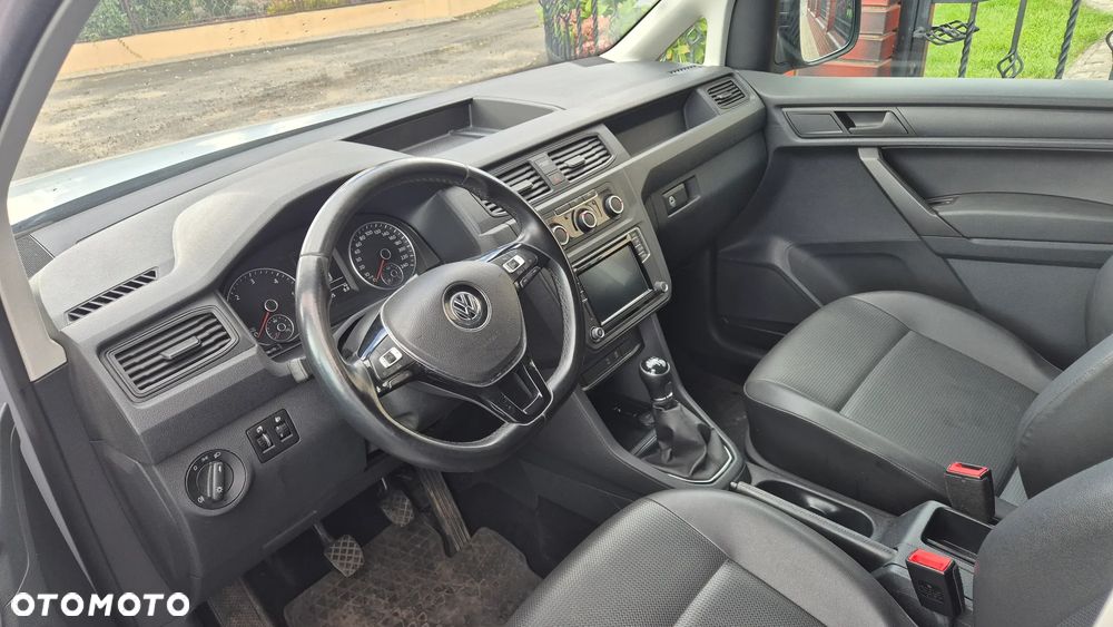 Volkswagen Caddy - 11