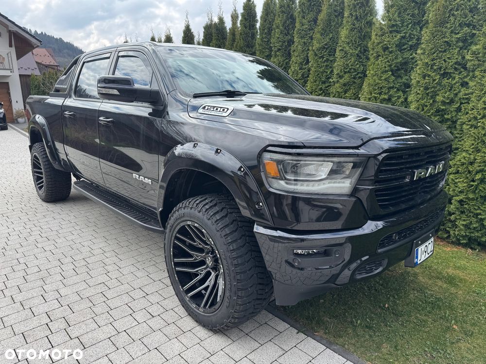 RAM 1500 Crew Cab Laramie - 3