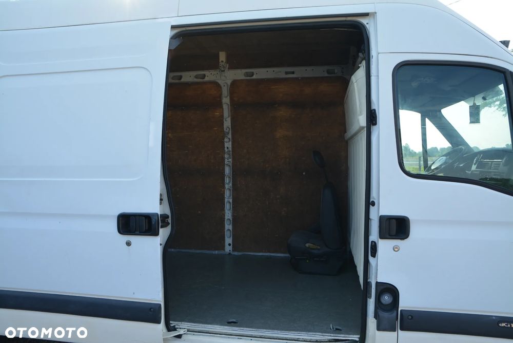 Renault Master - 15