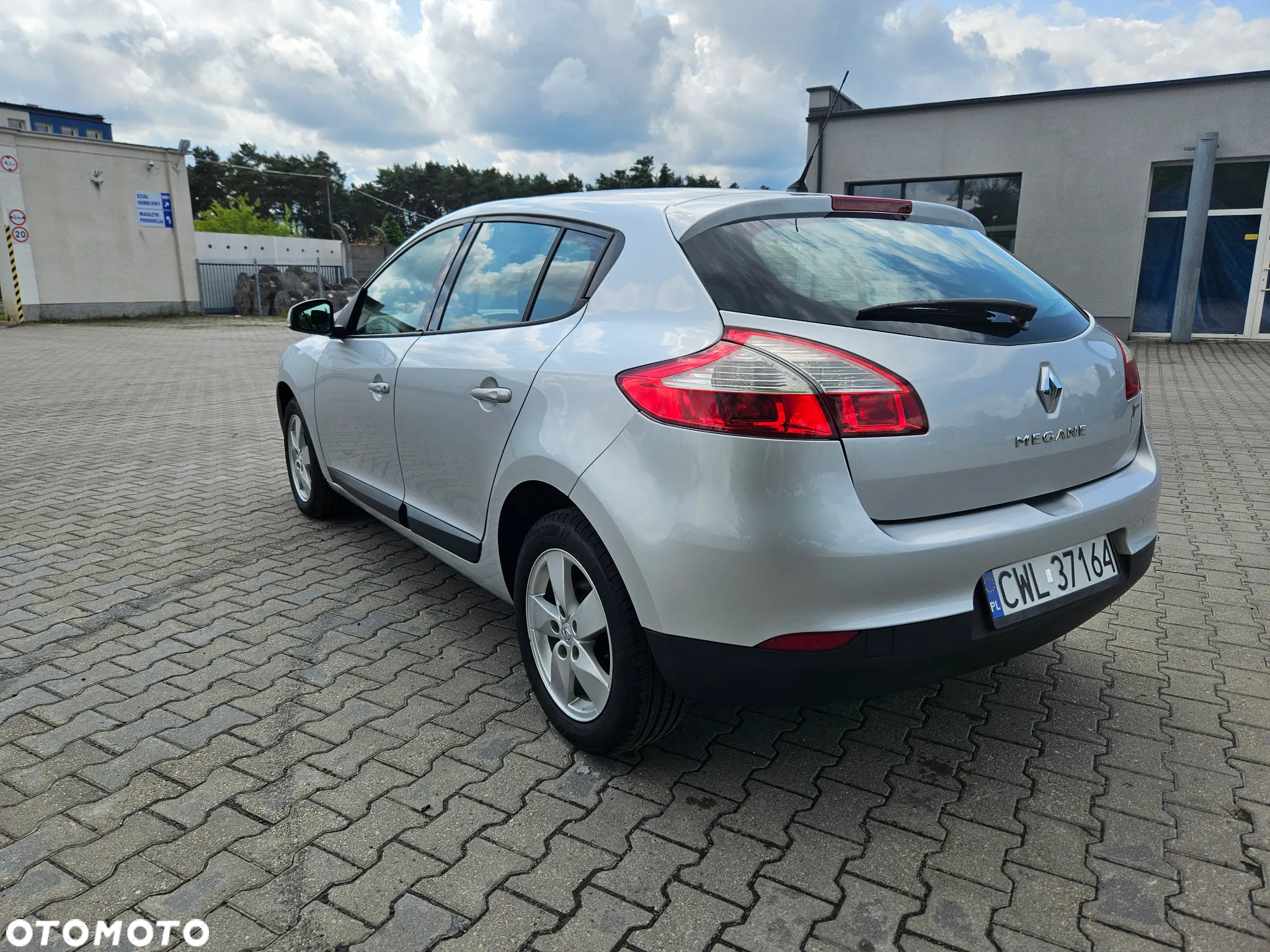 Renault Megane 1.6 16V 110 Expression - 8