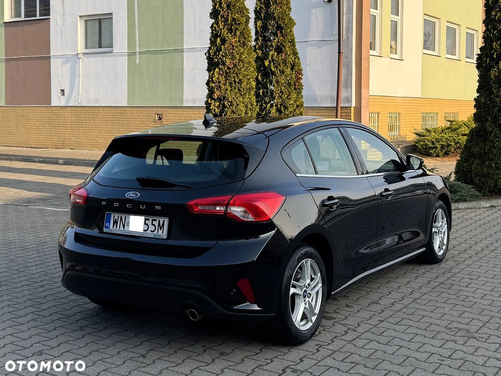 Ford Focus 1.0 EcoBoost Trend Edition - 38