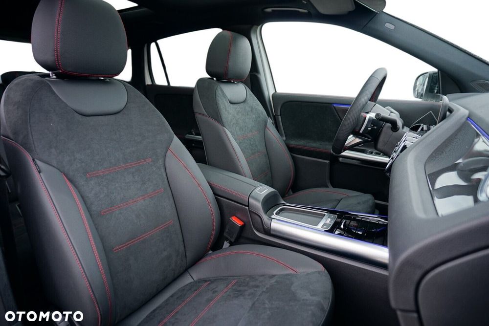 Mercedes-Benz GLA 200 AMG Line - 8