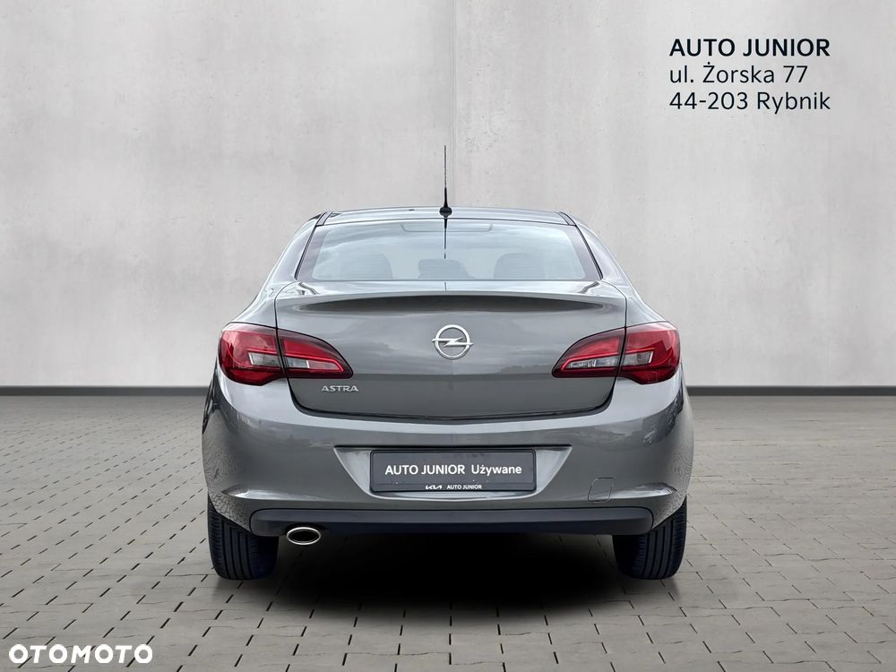 Opel Astra 1.4 T EU6 - 4