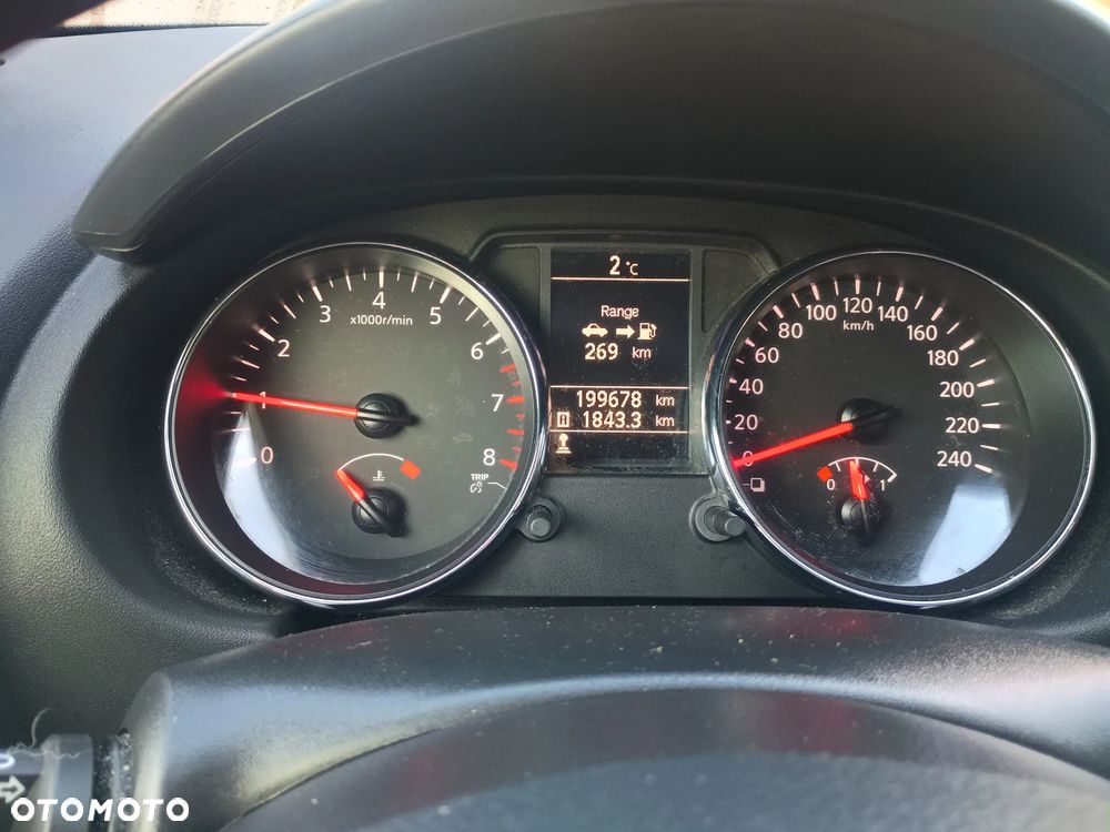 Nissan Qashqai - 24