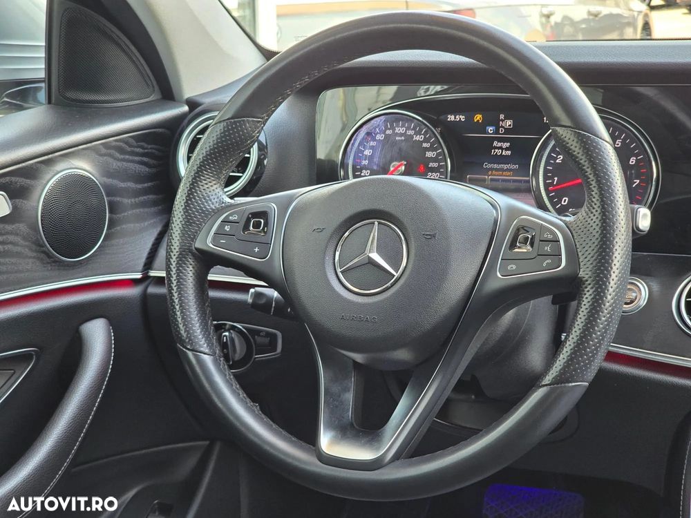Mercedes-Benz E 200 4MATIC 9G-TRONIC - 6