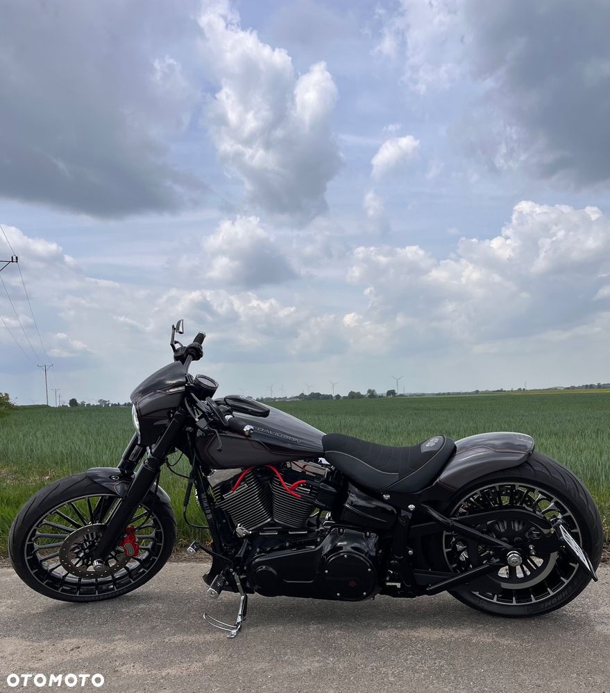 Harley-Davidson FXSB Breakout - 2
