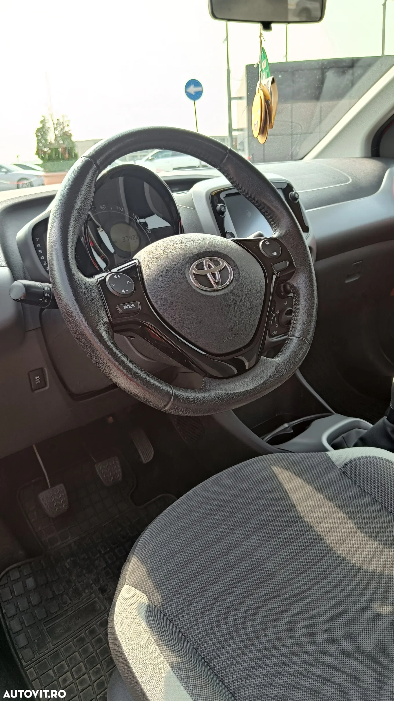 Toyota Aygo - 10