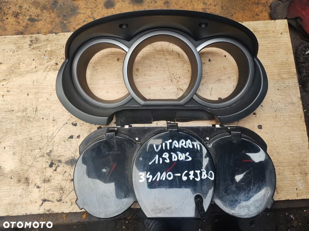 Suzuki Grand Vitara II 1,9ddis LICZNIK zegary obudowa - 1