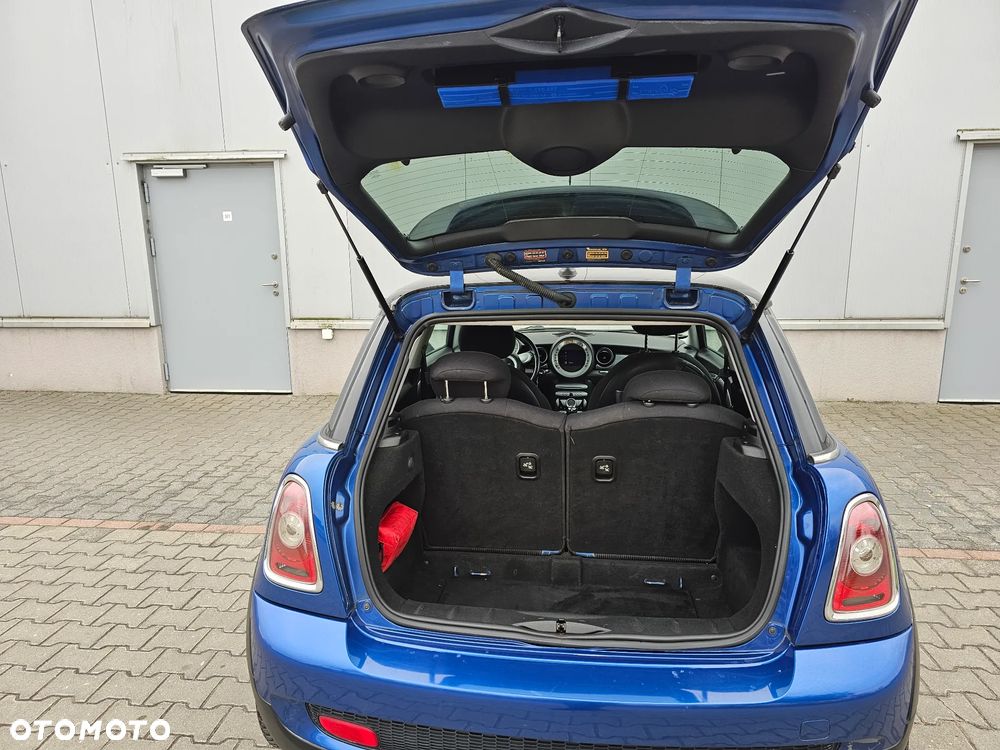 MINI Cooper S Standard - 17