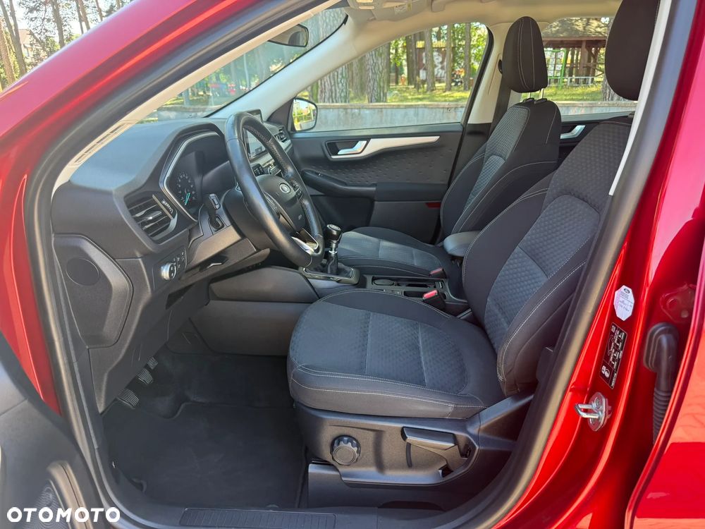 Ford Kuga 2.0 EcoBlue Hybrid TITANIUM - 25