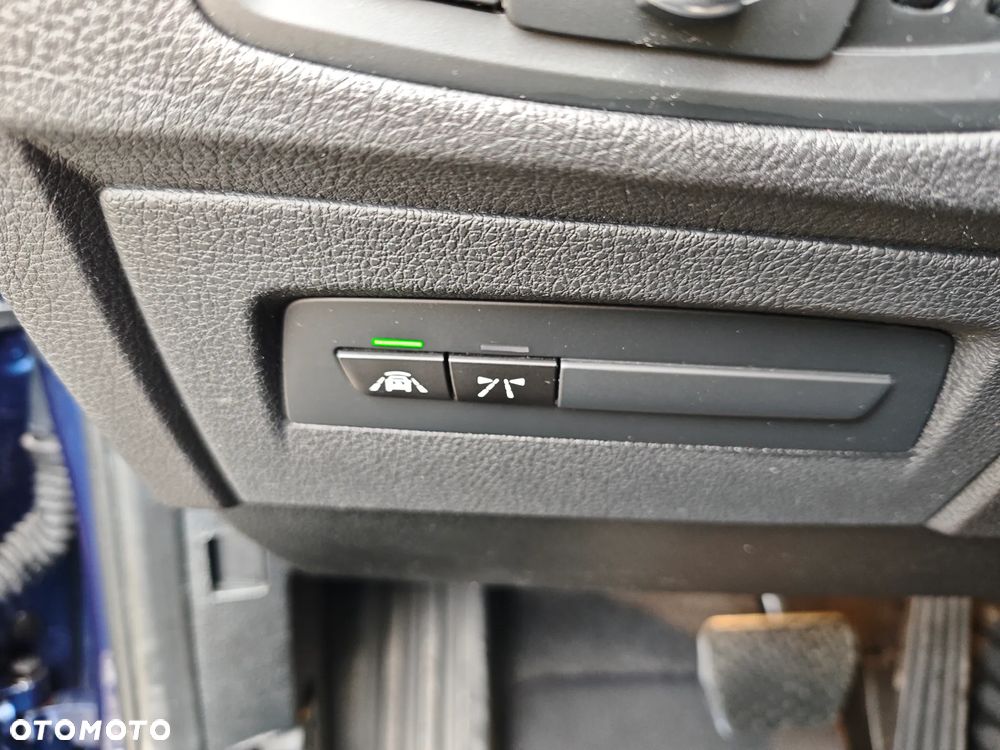 BMW Seria 1 120i GPF Advantage sport - 17