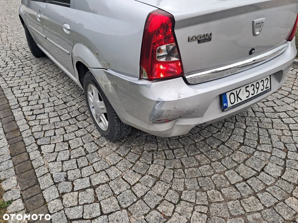 Dacia Logan 1.6 Laureate - 5