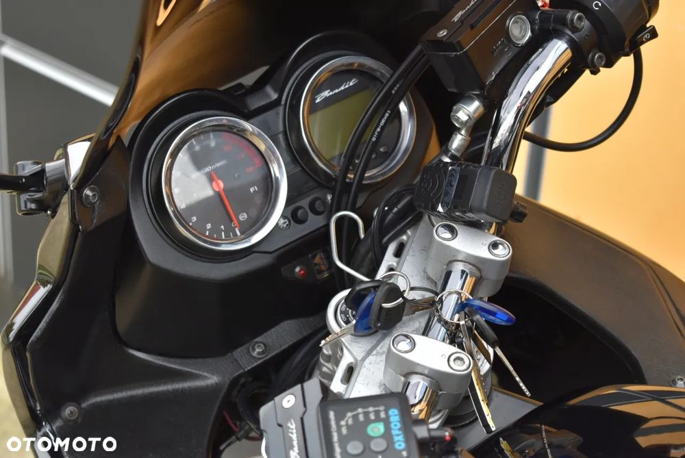 Suzuki Bandit - 23