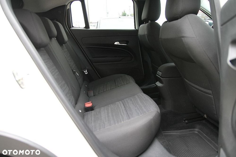 Jeep Avenger 54kWh Longitude - 35