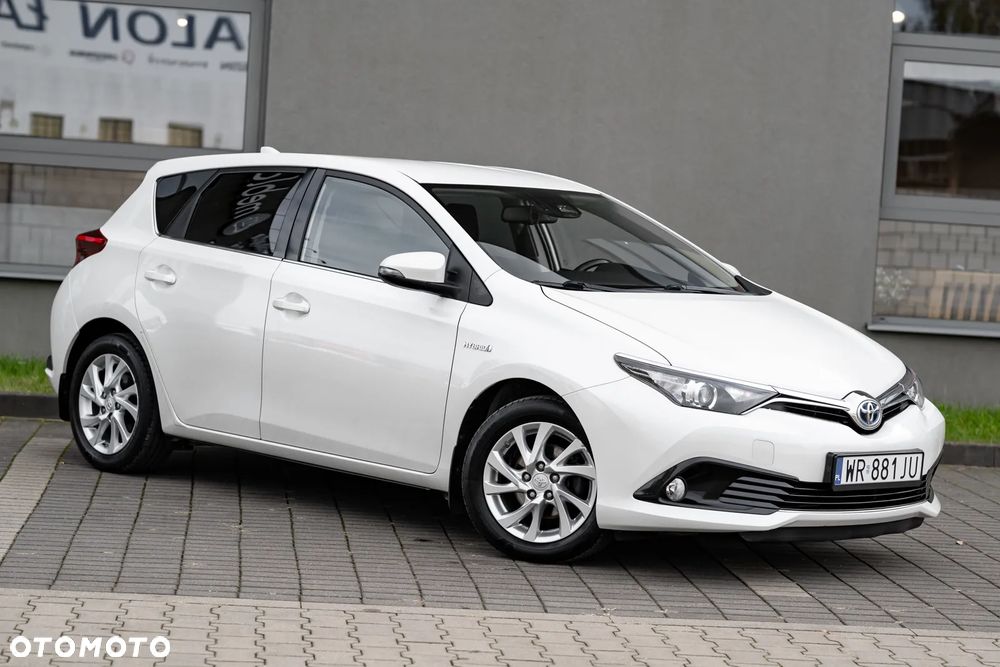 Toyota Auris 1.8 HSD Luna - 10
