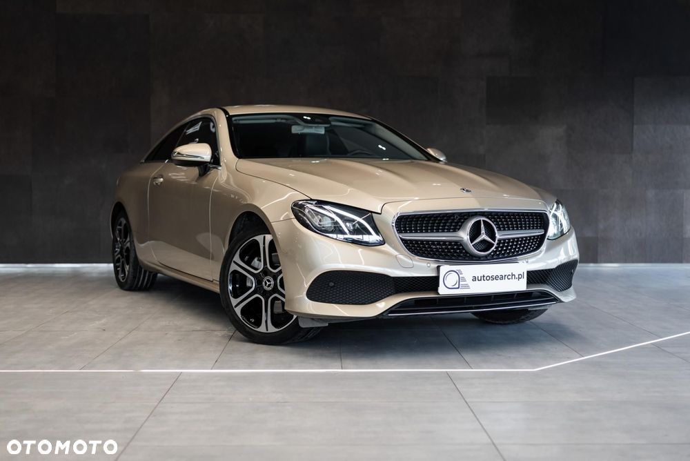 Mercedes-Benz Klasa E 200 4-Matic 9G-TRONIC - 4