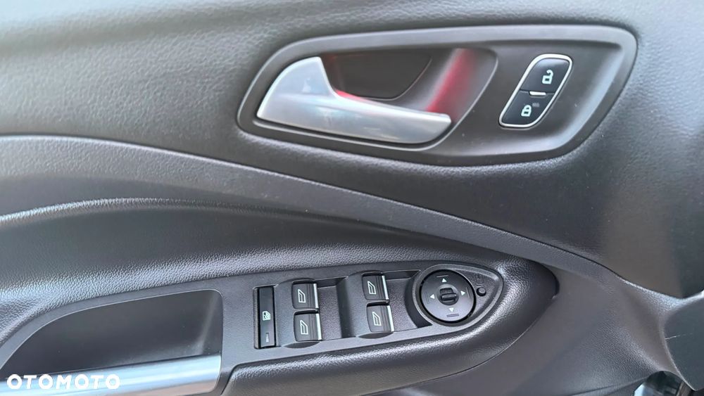 Ford Kuga 2.0 TDCi AWD Titanium - 10
