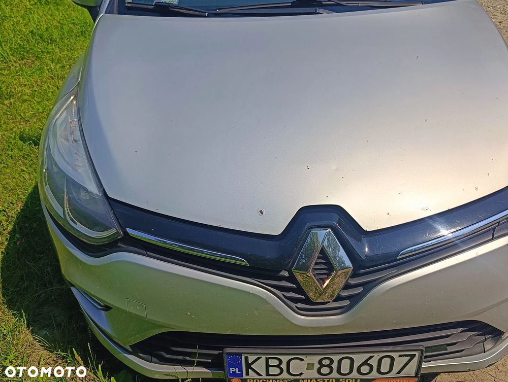 Renault Clio - 6