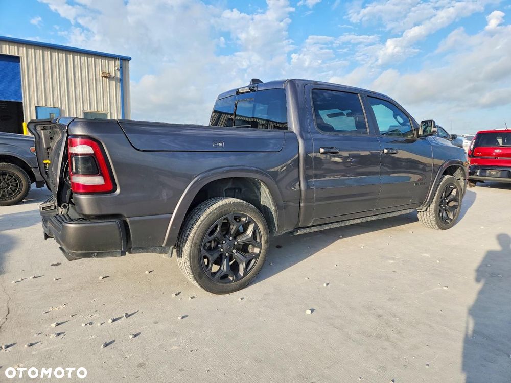 RAM 1500 - 4