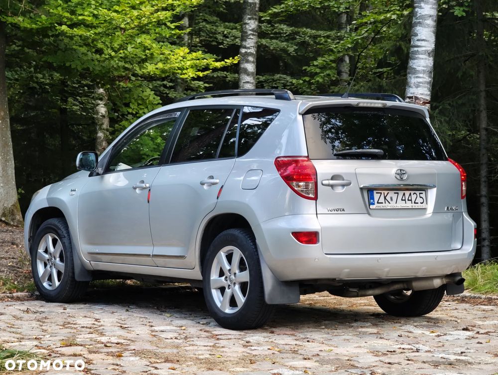 Toyota RAV4 2.2 D-4D Luna - 3