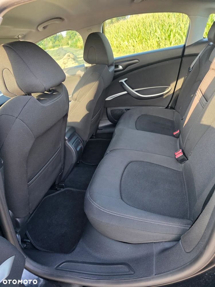 Citroën C5 2.0 HDi Confort - 10