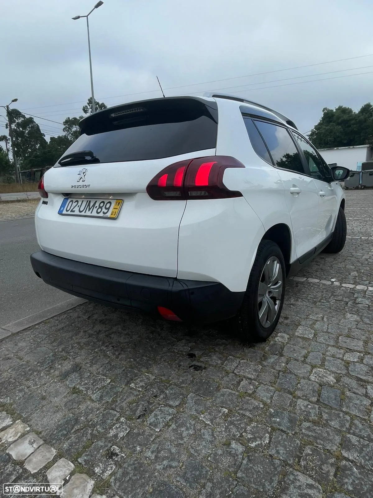 Peugeot 2008 1.6 BlueHDi Style - 6