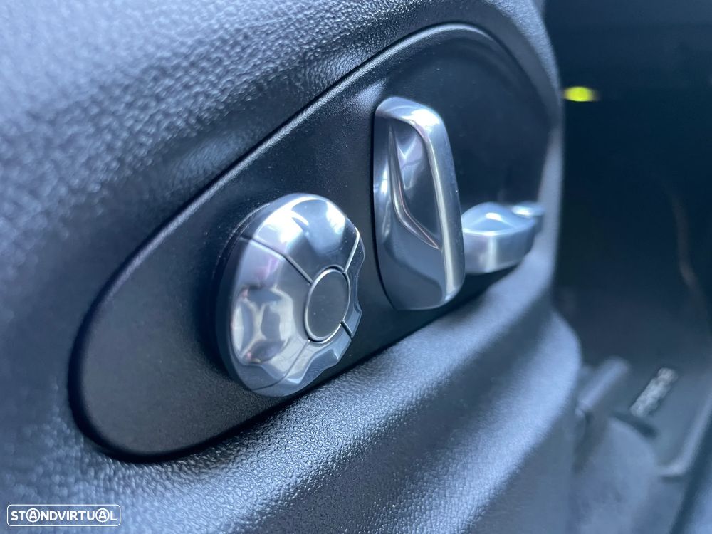 Porsche Cayenne Coupé E-Hybrid - 37