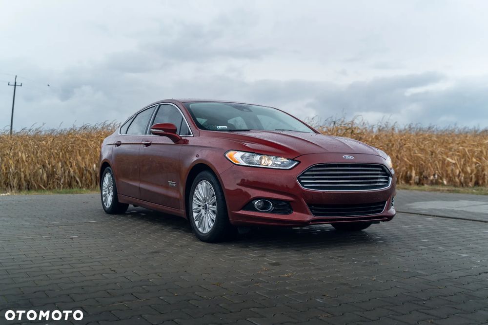Ford Fusion 2.0 EcoBoost Titanium - 3