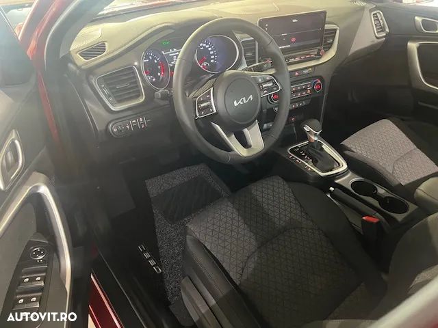 Kia Ceed 1.5 T-GDI 7DCT Best - 6