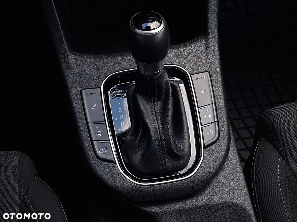 Hyundai i30 1.0 T-GDI Smart DCT - 22