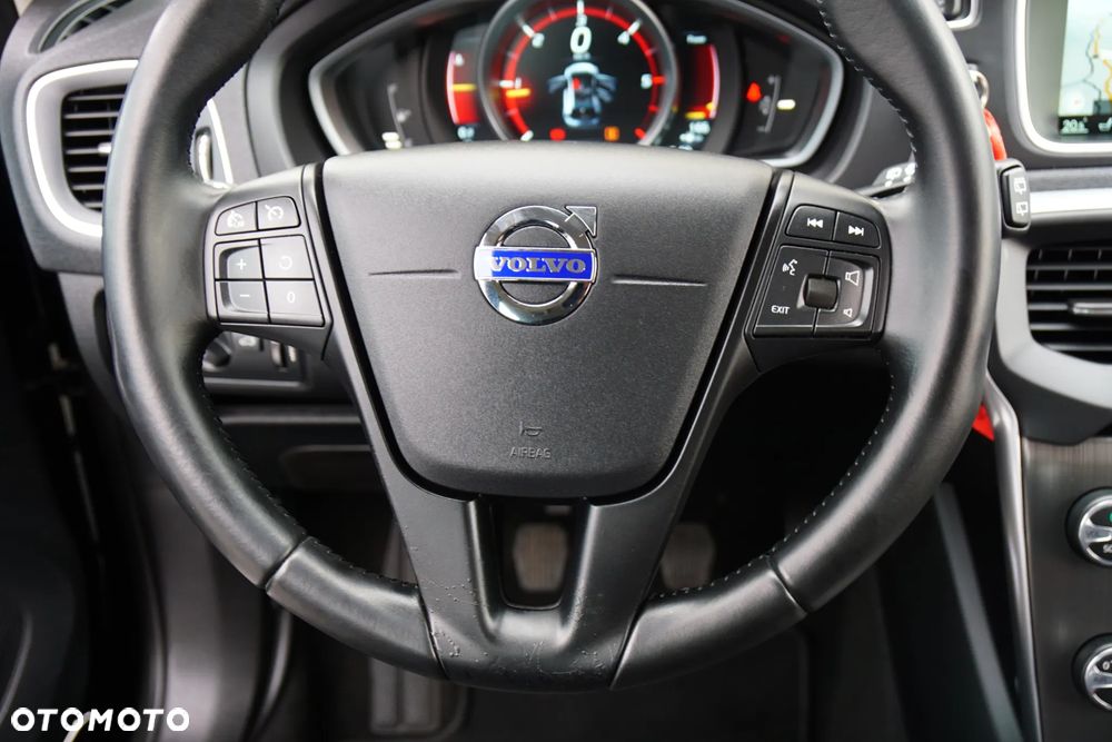 Volvo V40 D2 Linje You - 32