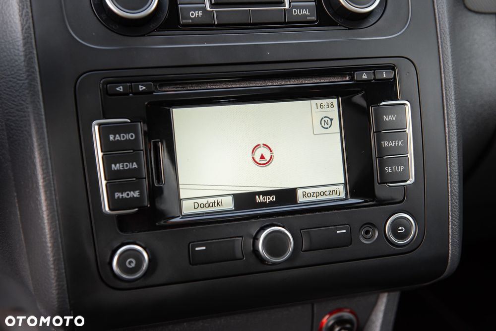 Volkswagen Touran 1.6 TDI DPF MATCH - 21