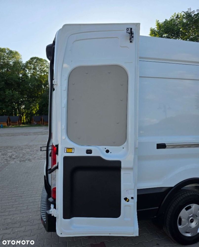 Ford Transit - 36