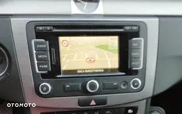 Volkswagen Passat 2.0 TDI Comfortline - 10