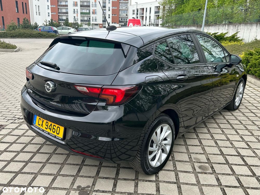 Opel Astra - 10