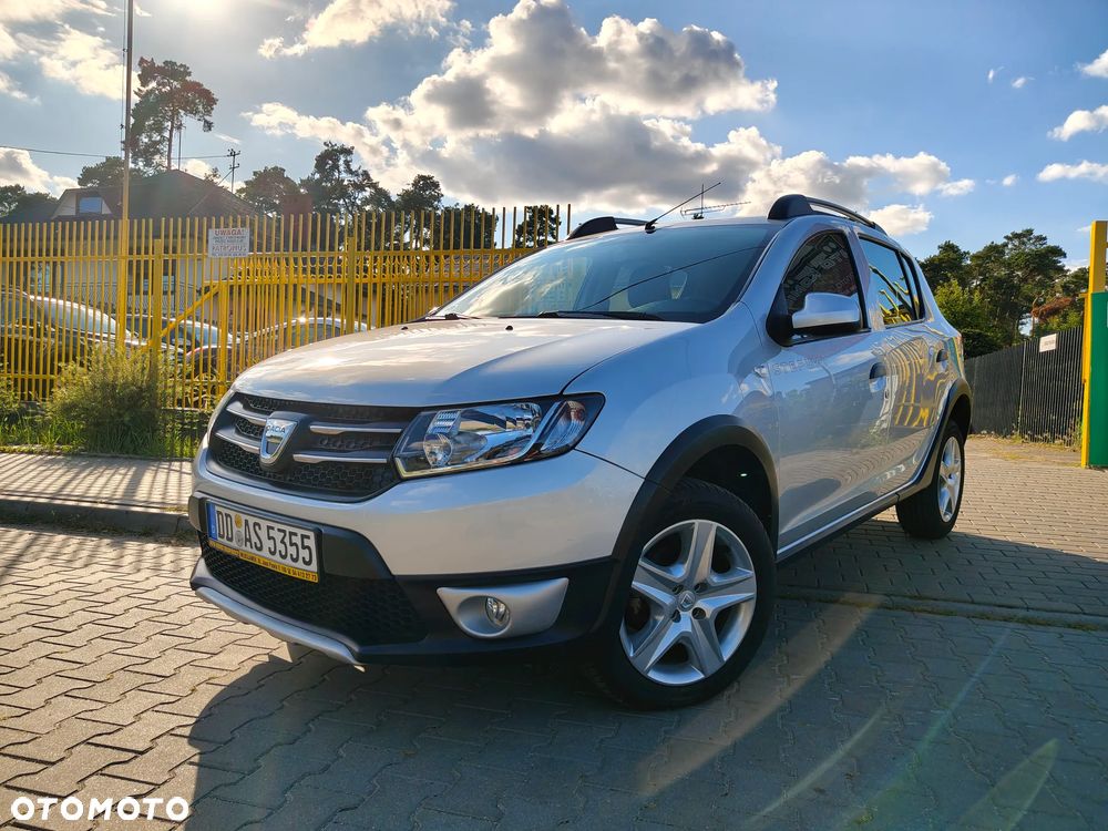 Dacia Sandero Stepway TCe 90 (S&S) Celebration - 2