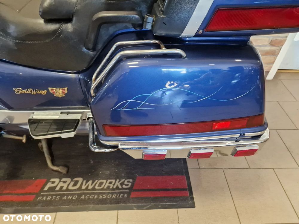 Honda GL - 19