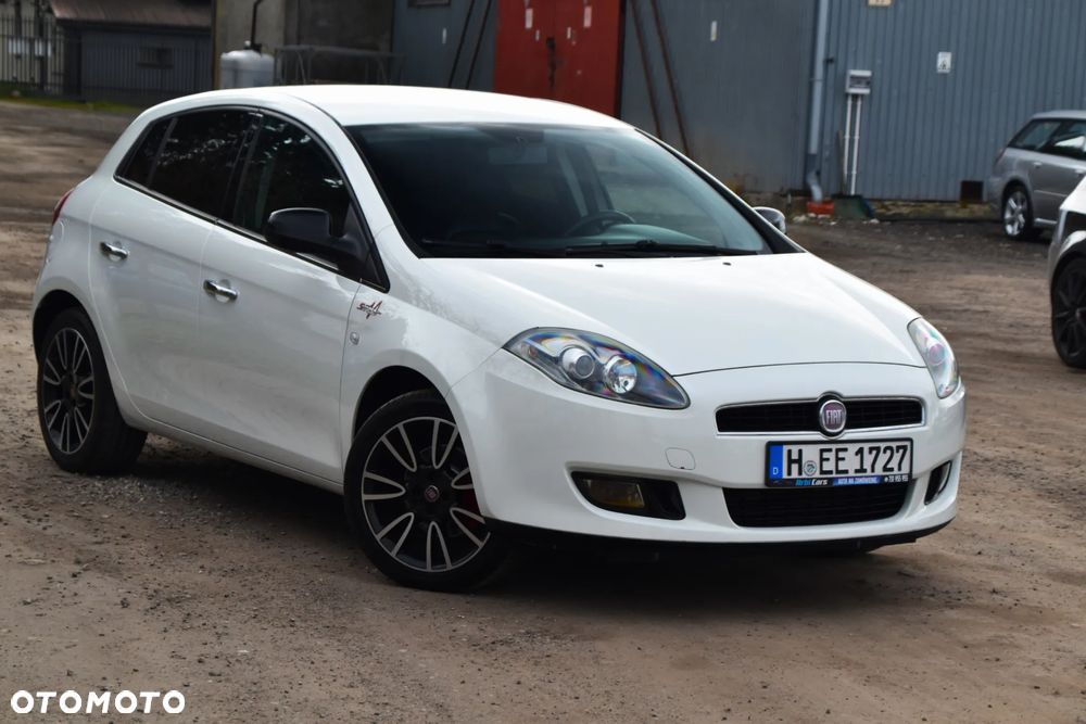 Fiat Bravo 1.4 T-JET 16V Speed - 28